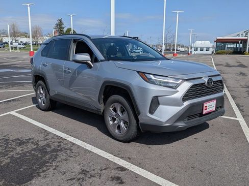 Certified 2025 Toyota RAV4 XLE image 3