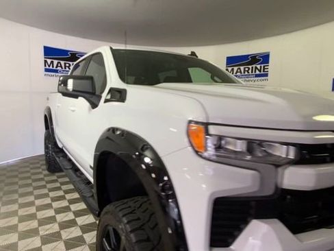 Used 2024 Chevrolet Silverado 1500 RST w/ All Star Edition Plus AWD/4WD image 4