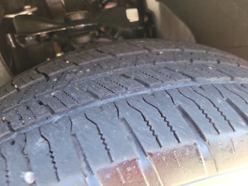 Used 2021 Nissan Frontier SV w/ Midnight Edition Floor Mats RWD image 33