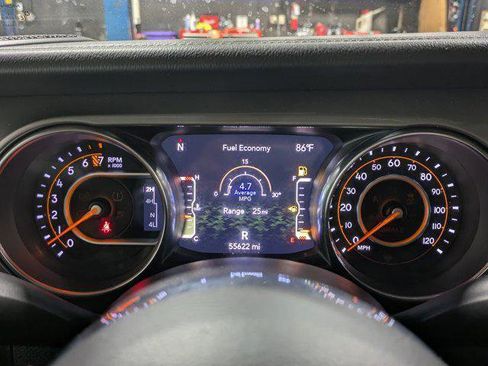 Certified 2022 Jeep Gladiator Overland image 21