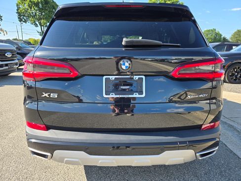 Used 2019 BMW X5 xDrive40i w/ Premium Package 2 AWD/4WD image 4