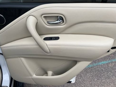 Used 2020 INFINITI QX80 Luxe w/ Proassist Package RWD image 21