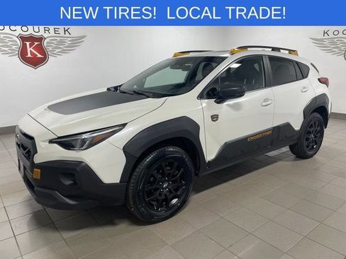 Used 2024 Subaru Crosstrek 2.5i Wilderness w/ Crosstrek Mirror Package AWD/4WD image 3