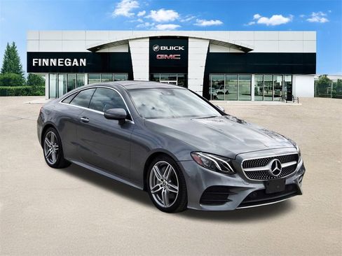 Used 2018 Mercedes-Benz E 400 Coupe image 9