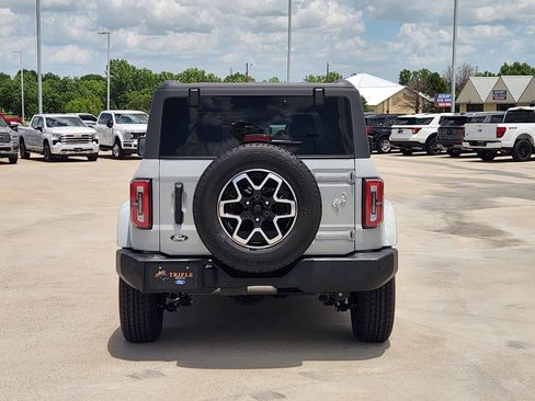 New 2026 Ford Bronco Outer Banks AWD/4WD image 8
