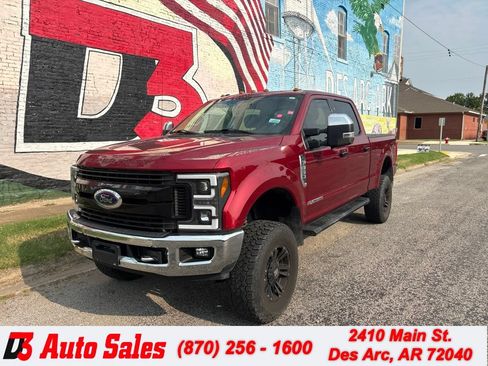 Used 2017 Ford F350 XLT w/ XLT Premium Package AWD/4WD image 1