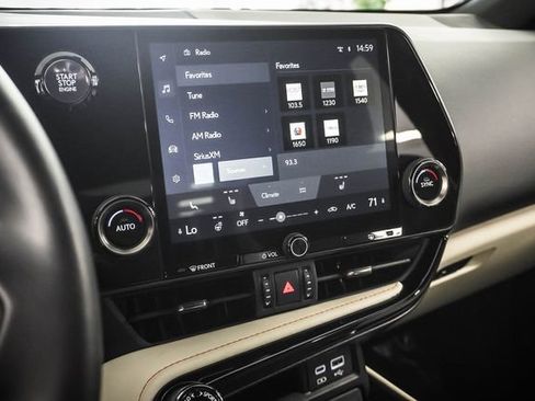 Used 2024 Lexus NX 250 FWD w/ Cold Area Package image 16