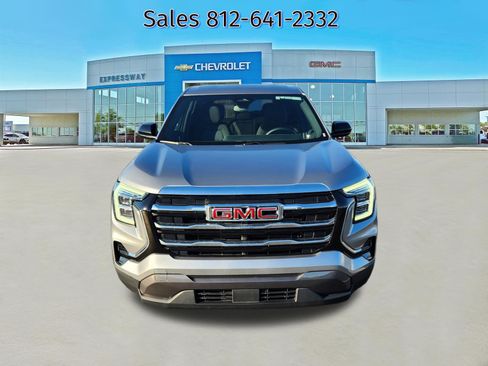 Used 2025 GMC Terrain Elevation image 2