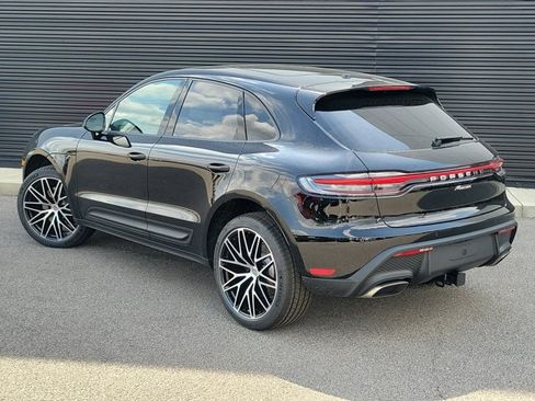 Used 2026 Porsche Macan AWD/4WD image 3