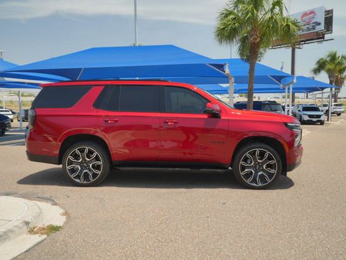 Used 2026 Chevrolet Tahoe RST w/ Advanced Technology Package AWD/4WD image 9