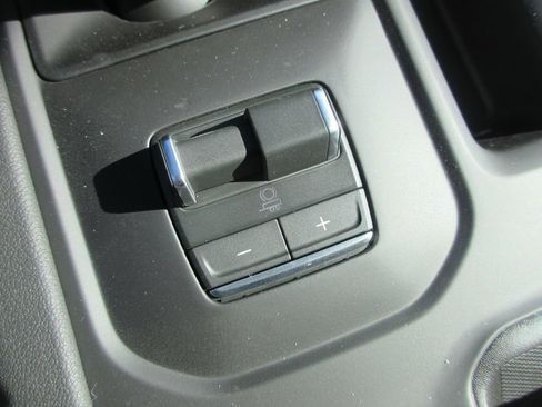New 2026 GMC Sierra 1500 AT4 w/ AT4 Premium Package AWD/4WD image 23