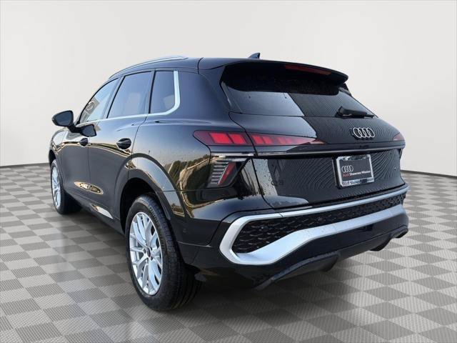 New 2026 Audi Q3 quattro 2.0T AWD/4WD image 3