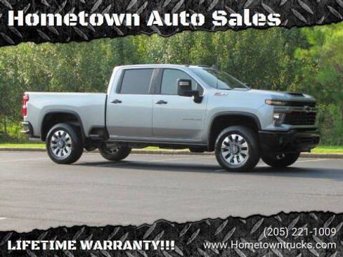 Used 2026 Chevrolet Silverado 2500 Custom w/ Custom Value Package AWD/4WD image 1