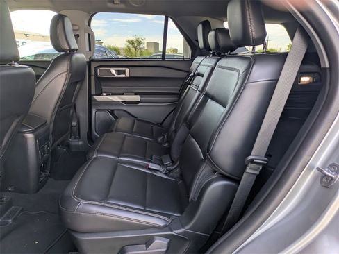 Used 2023 Ford Explorer XLT w/ Equipment Group 202A image 29
