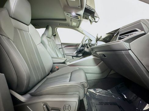 New 2025 Audi Q5 Premium Plus AWD/4WD image 8
