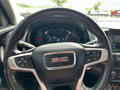 Used 2019 GMC Terrain SLE w/ Driver Convenience Package AWD/4WD image 26