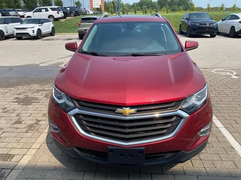 Used 2020 Chevrolet Equinox LT FWD image 2