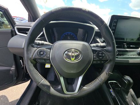 Used 2019 Toyota Corolla XSE FWD image 10