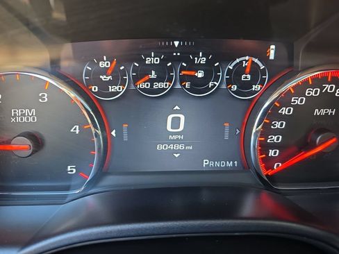Used 2015 GMC Sierra 2500 Denali w/ Duramax Plus Package AWD/4WD image 19