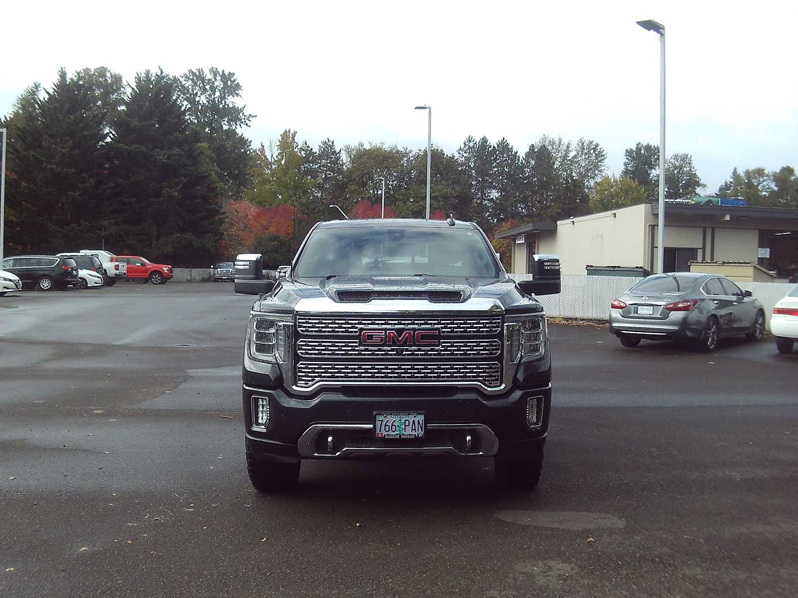 Used 2020 GMC Sierra 3500 Denali w/ Denali Ultimate Package AWD/4WD image 8