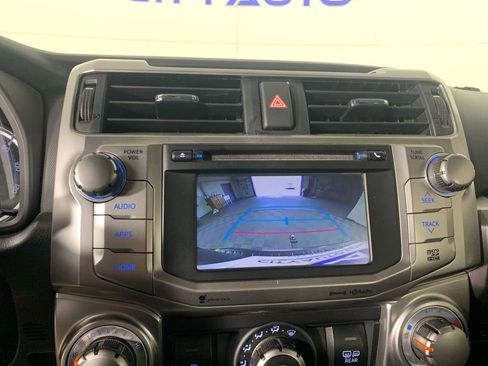 Used 2017 Toyota 4Runner SR5 image 25