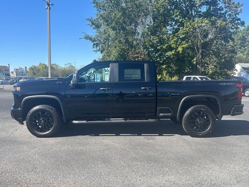 New 2026 Chevrolet Silverado 2500 Custom w/ Custom Value Package image 4