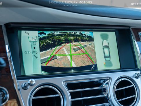 Used 2014 Rolls-Royce Ghost image 42