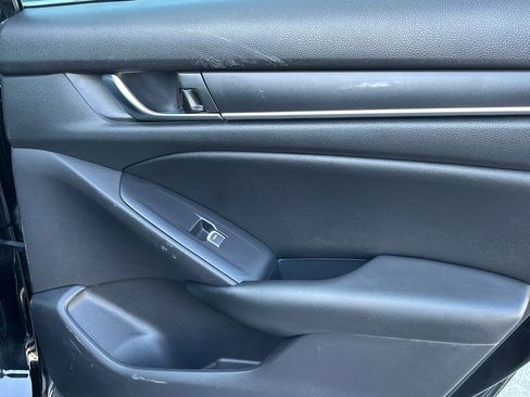 Used 2022 Honda Accord Sport image 16