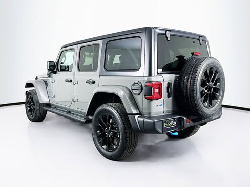 Used 2023 Jeep Wrangler Sahara w/ Cold Weather Group image 5