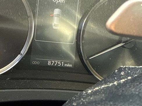 Used 2018 Lexus IS 300 w/ Accessory Package 2 RWD image 4