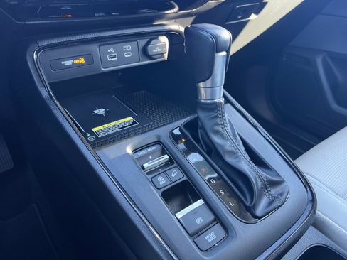 Used 2025 Honda CR-V EX-L image 17