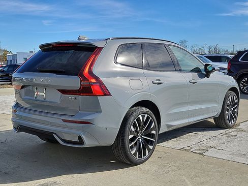 New 2026 Volvo XC60 B5 Ultra w/ Protection Package Premier image 6