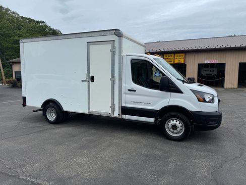 Used 2023 Ford Transit 350 DRW RWD image 2