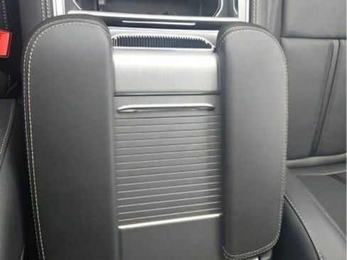 New 2026 Jeep Grand Wagoneer Limited AWD/4WD image 18