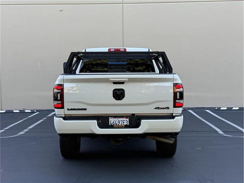 Used 2021 RAM 2500 Laramie w/ Night Edition image 5