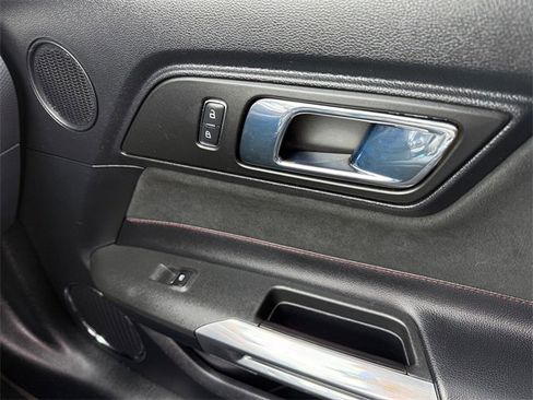 Used 2016 Ford Mustang GT Premium image 17