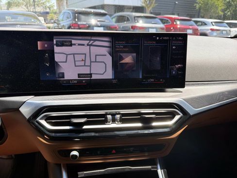 Used 2024 BMW 430i Coupe w/ Convenience Package image 15