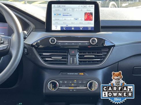 Used 2025 Ford Escape Active image 15