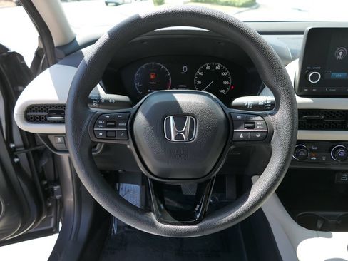 Used 2024 Honda HR-V LX image 18