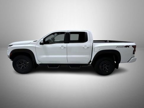 New 2026 Nissan Frontier PRO-4X w/ Pro-4x Convenience Package image 8