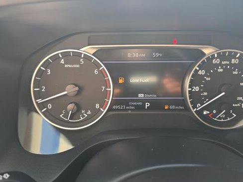 Used 2024 Nissan Rogue SV FWD image 5