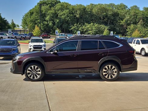 Certified 2025 Subaru Outback Limited XT AWD/4WD image 4