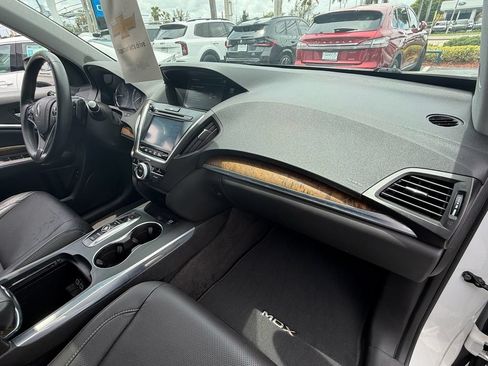 Used 2020 Acura MDX w/ Technology Package FWD image 19