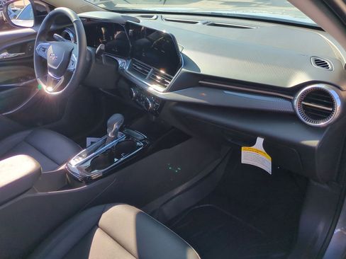 New 2025 Chevrolet Trax ACTIV w/ Driver Confidence Package image 27