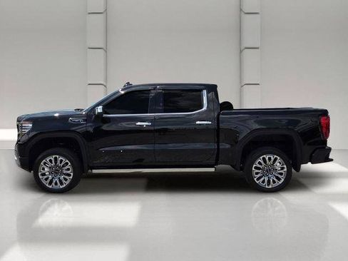Certified 2025 GMC Sierra 1500 Denali Ultimate AWD/4WD image 2