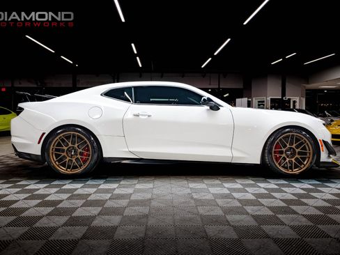 Used 2021 Chevrolet Camaro ZL1 image 27