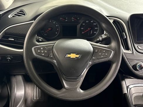 Used 2023 Chevrolet Malibu LT image 20