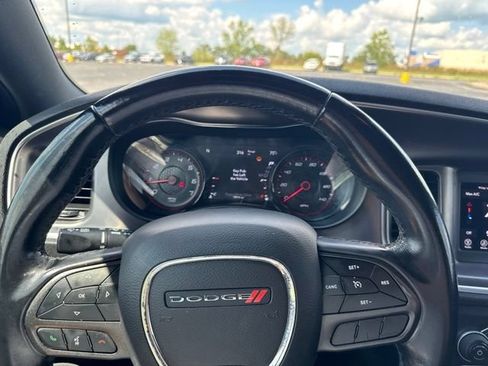 Used 2021 Dodge Charger SXT w/ Blacktop Package RWD image 8