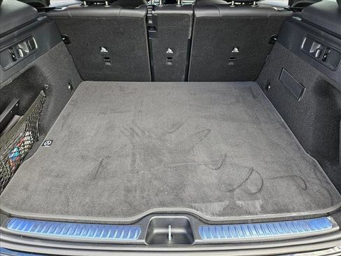 Used 2026 Mercedes-Benz GLC 300 image 6