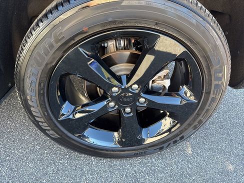 Used 2023 Jeep Grand Cherokee Altitude image 13